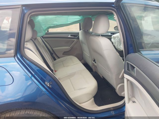 3VWC17AU5GM515228 Volkswagen Golf Sportwagen Tsi S 4-door