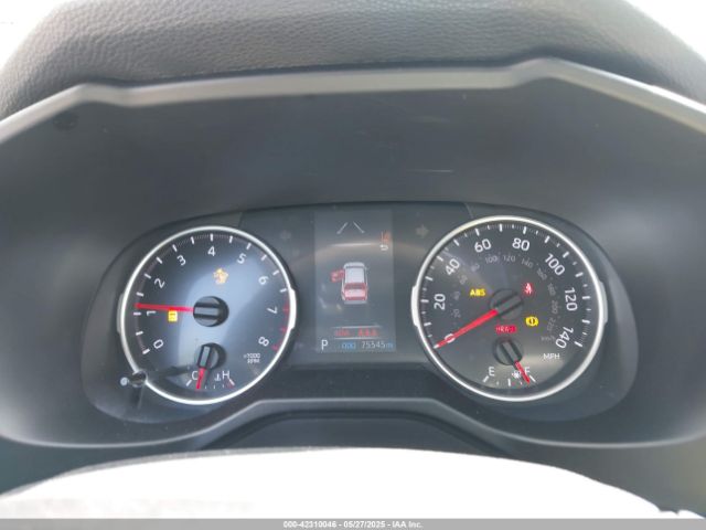 2T3F1RFV1LC101032 Toyota RAV4 LE