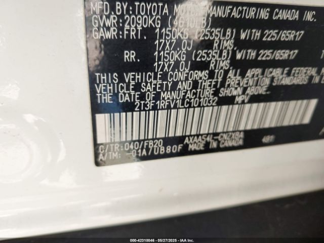 2T3F1RFV1LC101032 Toyota RAV4 LE