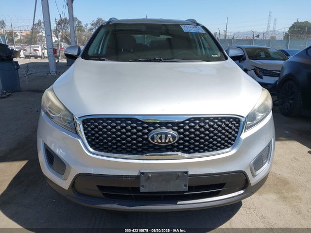 5XYPG4A52HG312189 KIA 2017