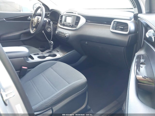 5XYPG4A52HG312189 KIA 2017