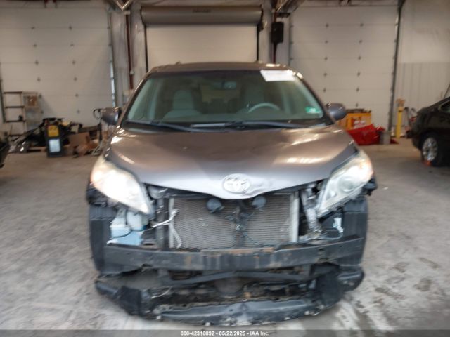 5TDKK3DC5ES406353 Toyota Sienna Le V6 8 Passenger