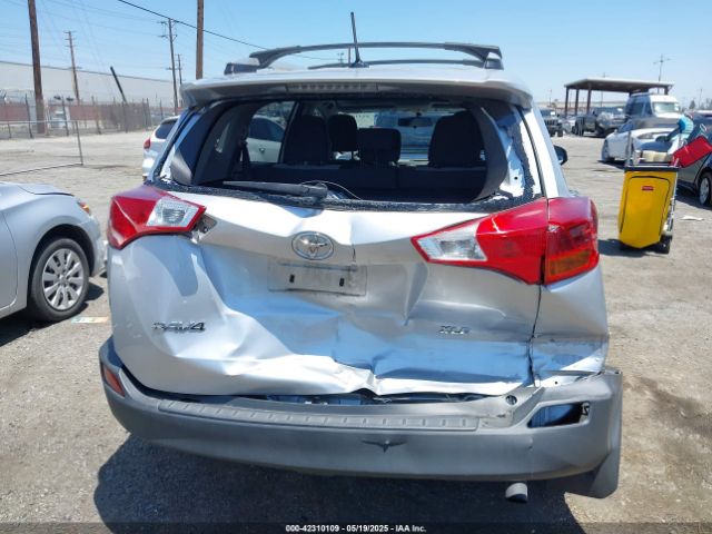 2T3WFREV1EW116778 Toyota Rav4 Xle