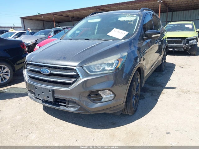 1FMCU0J92HUE94022 Ford 2017