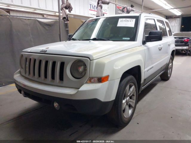 1C4NJRFB9ED886366 Jeep Patriot Latitude