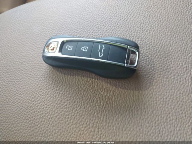WP1BA2AY5MDA43638 Porsche Cayenne