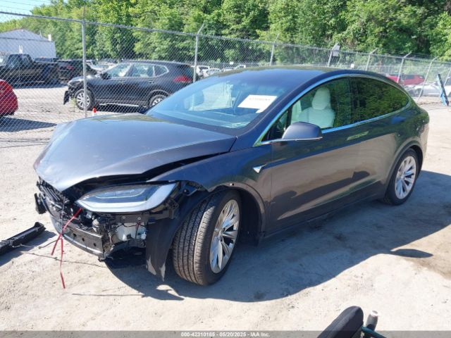 2017 TESLA MODEL X 5YJXCBE22HF043893 Photo 1