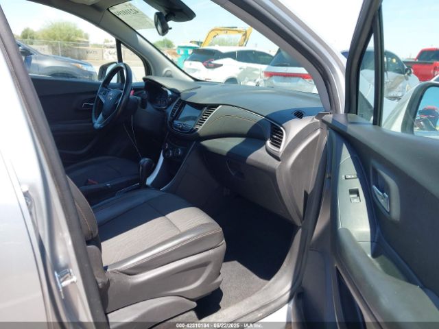 KL7CJLSB6KB848253 Chevrolet Trax Lt
