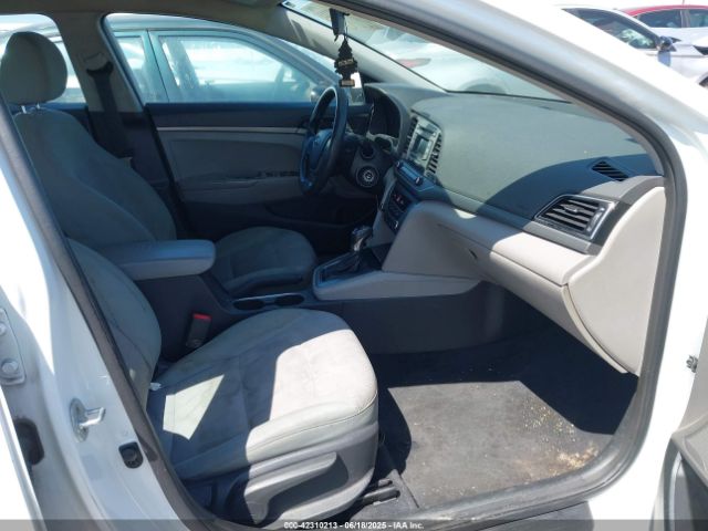 5NPD74LF6HH088409 Hyundai Elantra