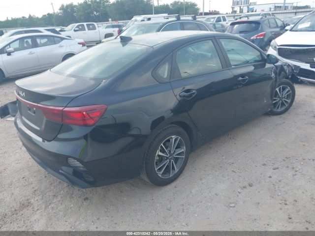 3KPF24AD5PE581736 KIA Forte Lxs