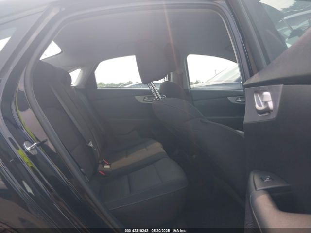 3KPF24AD5PE581736 KIA Forte Lxs