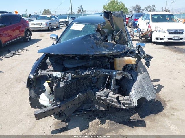 2C3CCAEG2KH528304 Chrysler 2019
