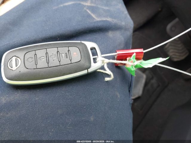 5N1BT3BA7SC788716 Nissan Rogue Sv Fwd