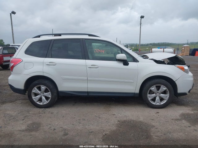 Subaru Forester 2.5i Premium 2016 JF2SJADC7GH531984 Image 13