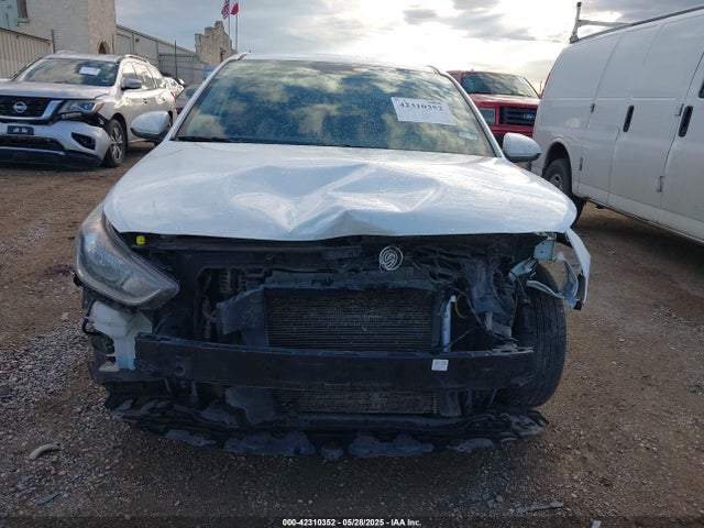 Hyundai gamma ii 2021 3KPC24A6XME152964 Image 6