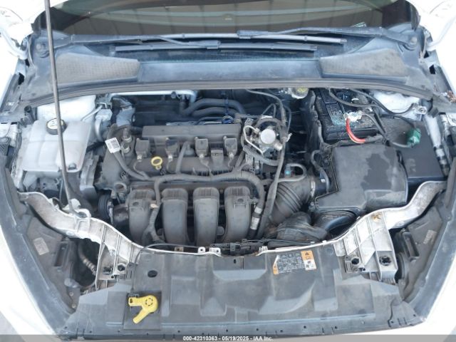 1FADP3K23GL407418 Ford FOCUS SE