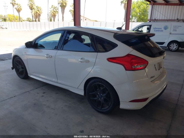1FADP3K23GL407418 Ford FOCUS SE