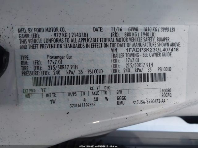 1FADP3K23GL407418 Ford FOCUS SE