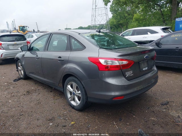 1FADP3F28EL388923 Ford FOCUS SE