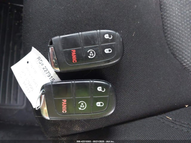 ZACNJBAB1LPL94733 Jeep Renegade Sport 4x4