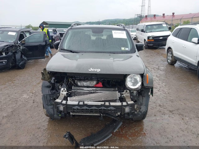 ZACNJBAB1LPL94733 Jeep Renegade Sport 4x4