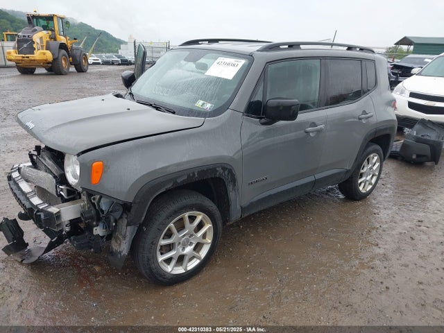 ZACNJBAB1LPL94733 Jeep Renegade Sport 4x4