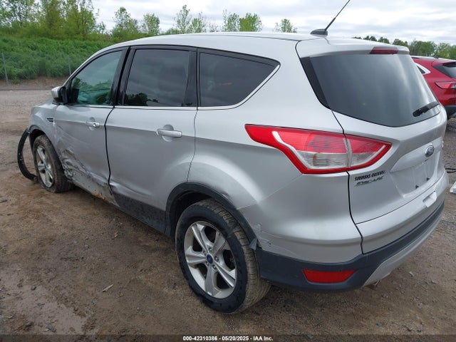 1FMCU9GX6FUA96724 Ford ESCAPE SE