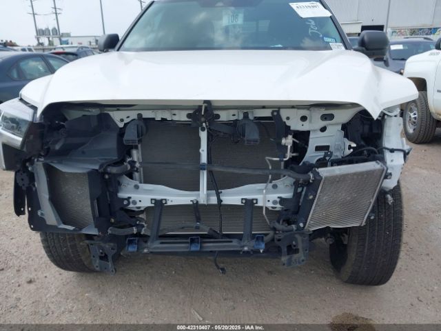 5TFLA5DA9PX076909 Toyota Tundra Sr5