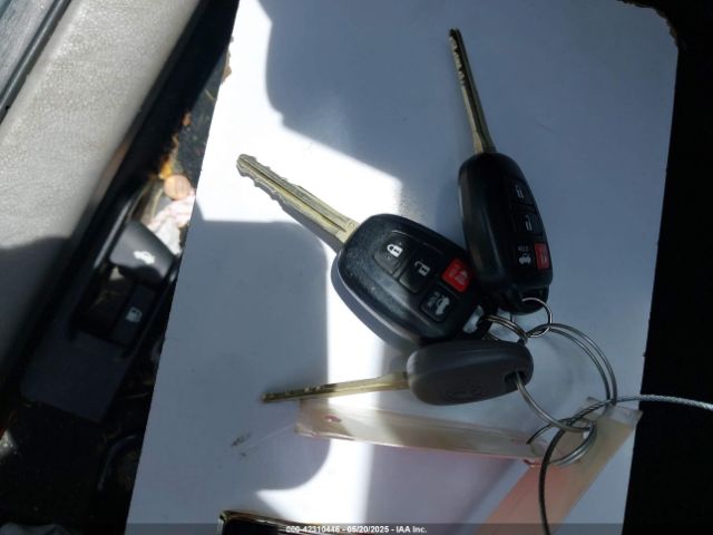 4T1BF1FK0EU407320 Toyota CAMRY LE