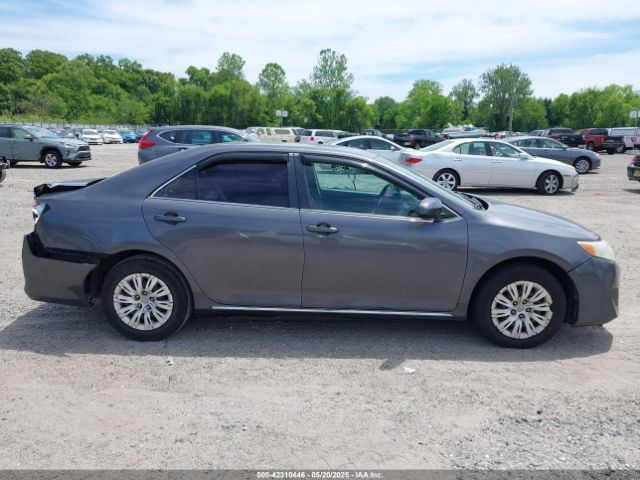 4T1BF1FK0EU407320 Toyota CAMRY LE