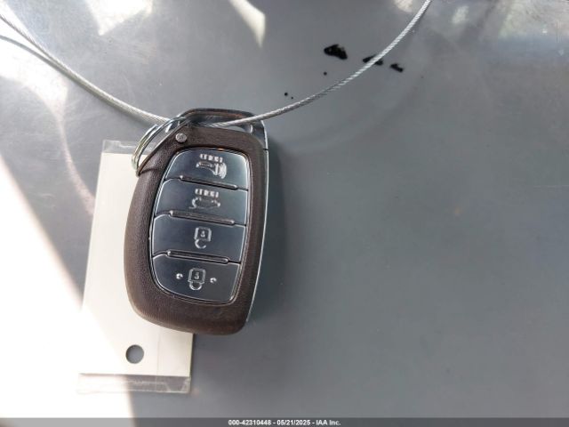 KM8J33AL3KU937888 Hyundai TUCSON SEL