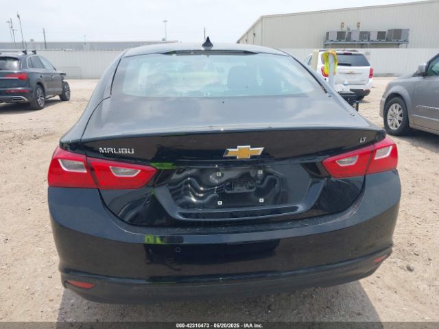 1G1ZD5ST0SF144690 Chevrolet Malibu Fwd 1lt