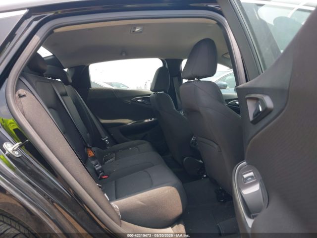 1G1ZD5ST0SF144690 Chevrolet Malibu Fwd 1lt
