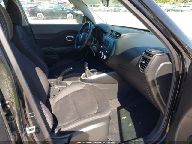KNDJN2A29K7017178 KIA Soul