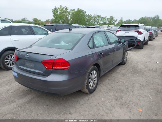 Volkswagen Passat 1.8t Wolfsburg Edition 2014 1VWAT7A37EC102282 Image 4