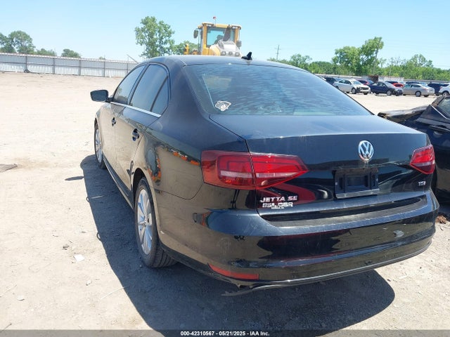 3VWD67AJ6GM321898 Volkswagen 2016