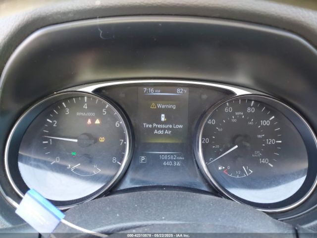 JN8AT2MTXGW027441 Nissan 2016
