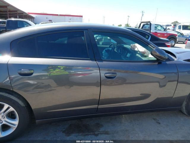 2C3CDXBG8KH657362 Dodge Charger Sxt Rwd