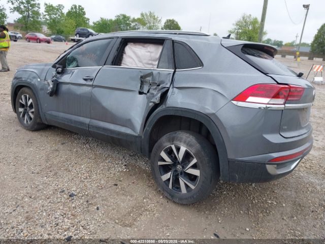 2022 VOLKSWAGEN ATLAS CROSS SPORT 1V2LC2CA1NC203536 Photo 2