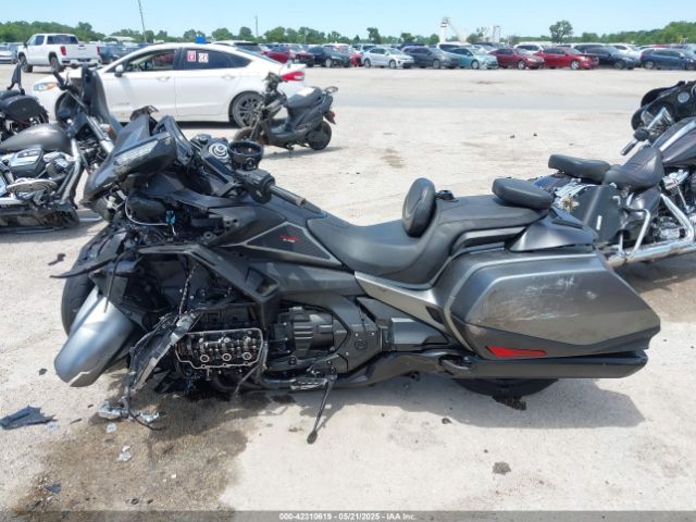 2023 HONDA GL1800 JH2SC7942PK500200 Photo 1