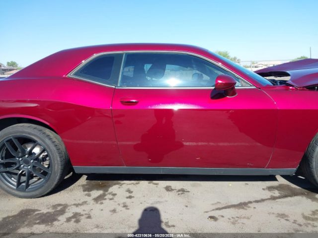 2C3CDZAG3KH744129 Dodge Challenger Sxt