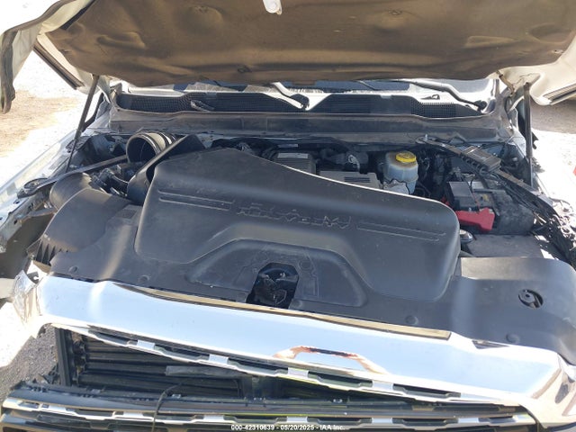 3C6UR5SL9KG655226 RAM 2019