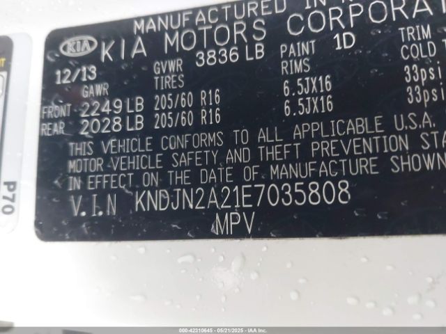 KNDJN2A21E7035808 KIA Soul !
