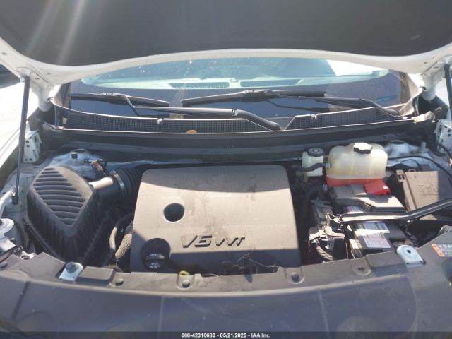 1GNERFKW0MJ240592 Chevrolet Traverse Fwd Ls