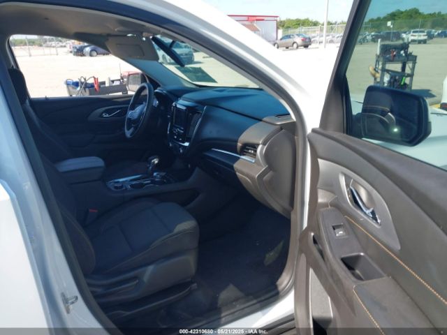 1GNERFKW0MJ240592 Chevrolet Traverse Fwd Ls