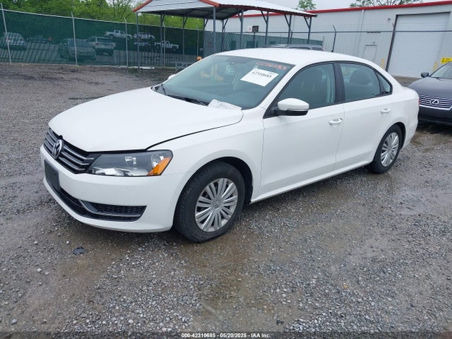1VWAS7A36FC022590 Volkswagen Passat 1.8t S
