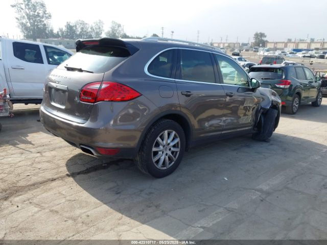 2013 PORSCHE CAYENNE WP1AA2A27DLA12307 Photo 3