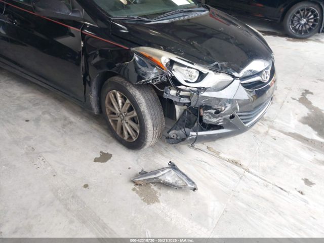 KMHDH4AEXFU228242 Hyundai ELANTRA SE