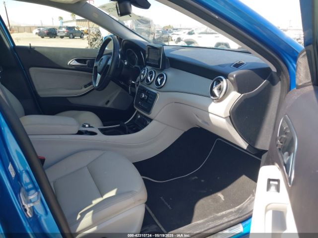 WDCTG4EB6FJ185467 Mercedes-Benz GLA 250