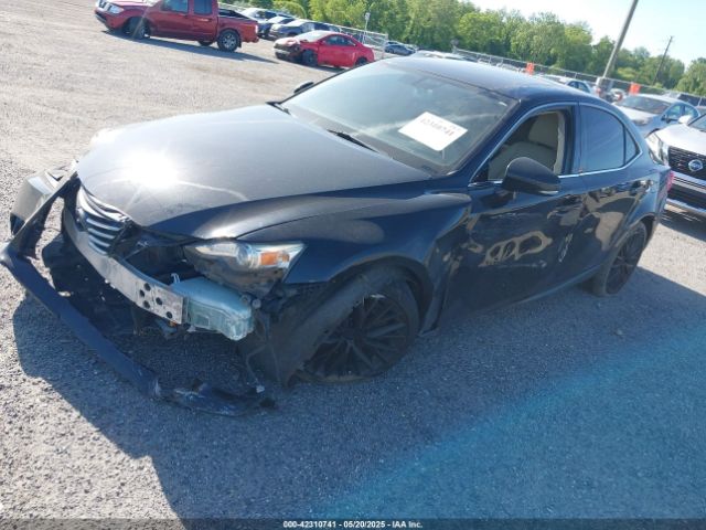 2016 LEXUS IS 200T JTHBA1D22G5025291 Photo 1